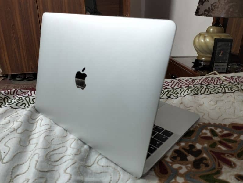 MacBook Pro 2017 13 inch 2