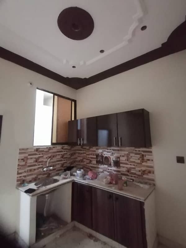 independent 60 yards house for rent in johar 1