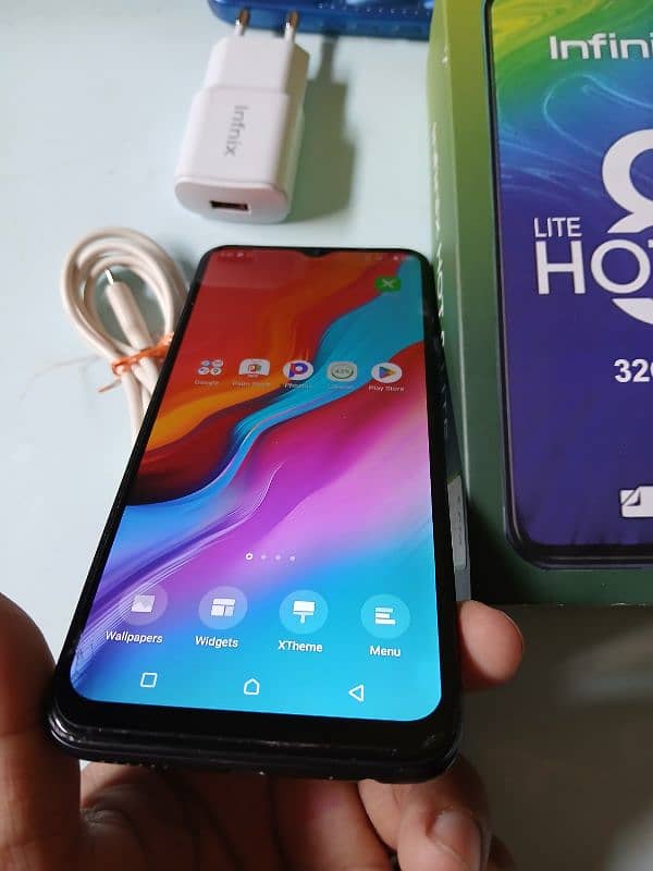 infinix hot 8 32gb Rom 2.1 GB Ram 2month warnty 8