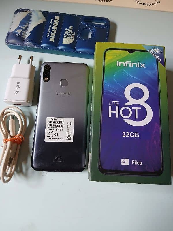 infinix hot 8 32gb Rom 2.1 GB Ram 2month warnty 10