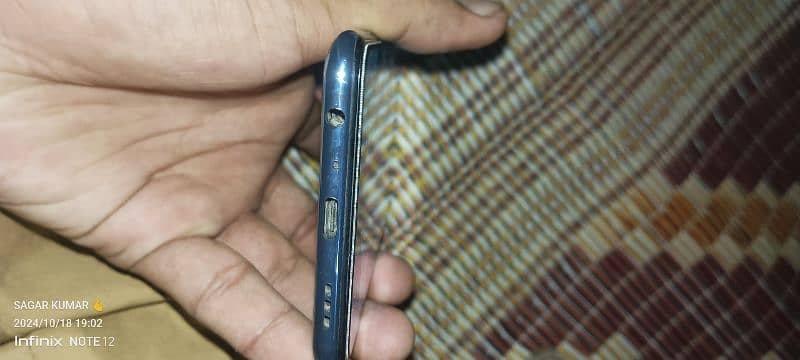 oppo f17 pro emulate panel panel set hai Nagar bhi nahi aata 4