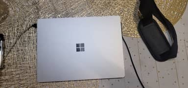 Microsoft Surface Go - Laptop