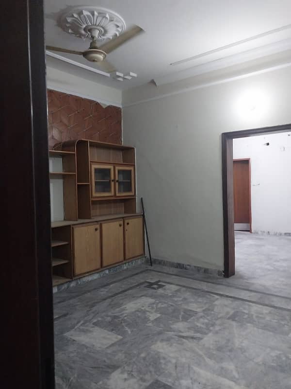 5 marla single story house for rent in johar town for Family neat and clean opposite emporium 1