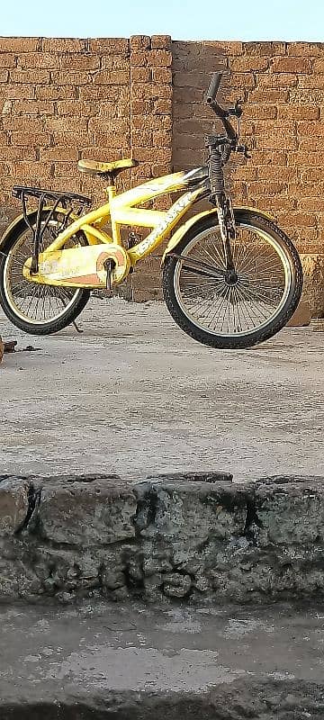 Imported kids Cycle 20 inch Good Condition 3