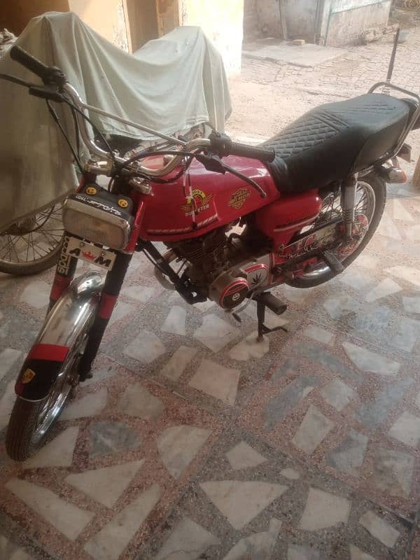 Honda model 2017 peshawar number new tyre instaled lush condition good 1