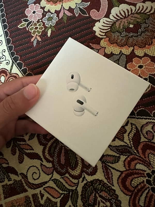 Airpods pro (2nd generation) 4