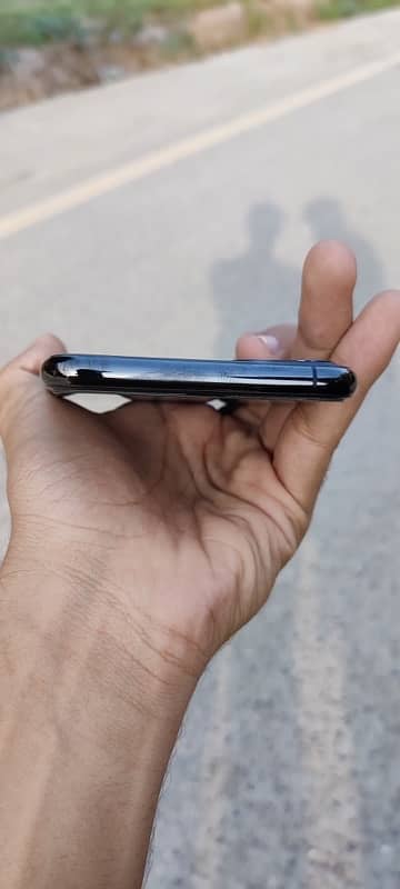 iPhone 11 Pro Max 64 gb battery  health 88 11pm max 64 gb jv 3