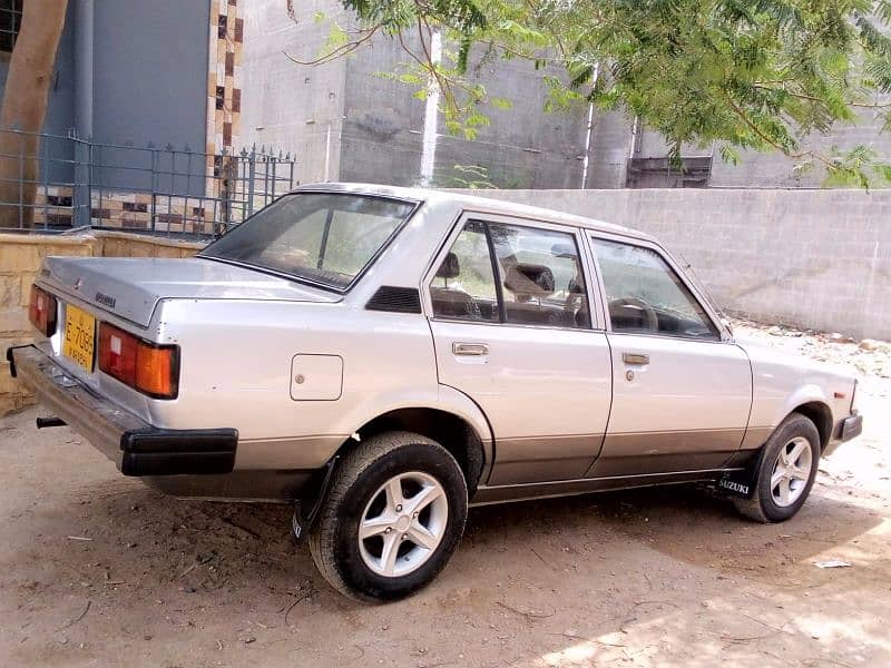 Toyota Corolla GLI 1980 7