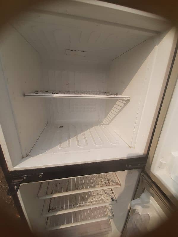 PEL refrigerator 7