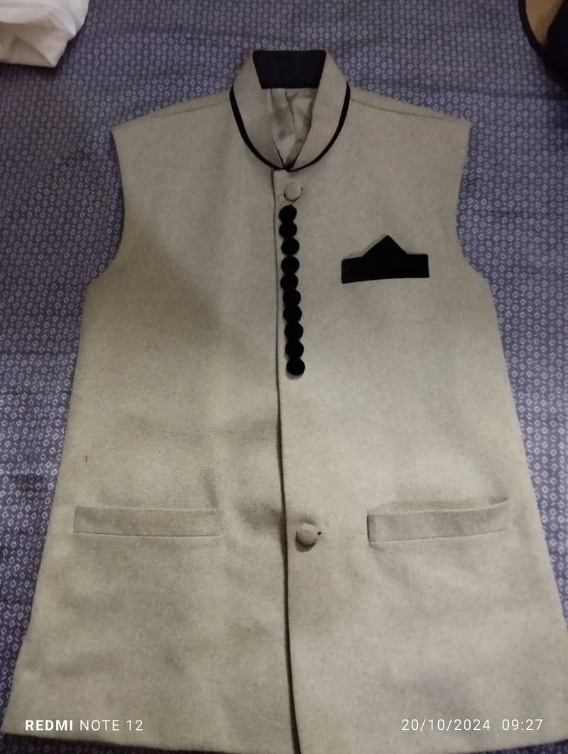 Handmade wool waistcoat 4