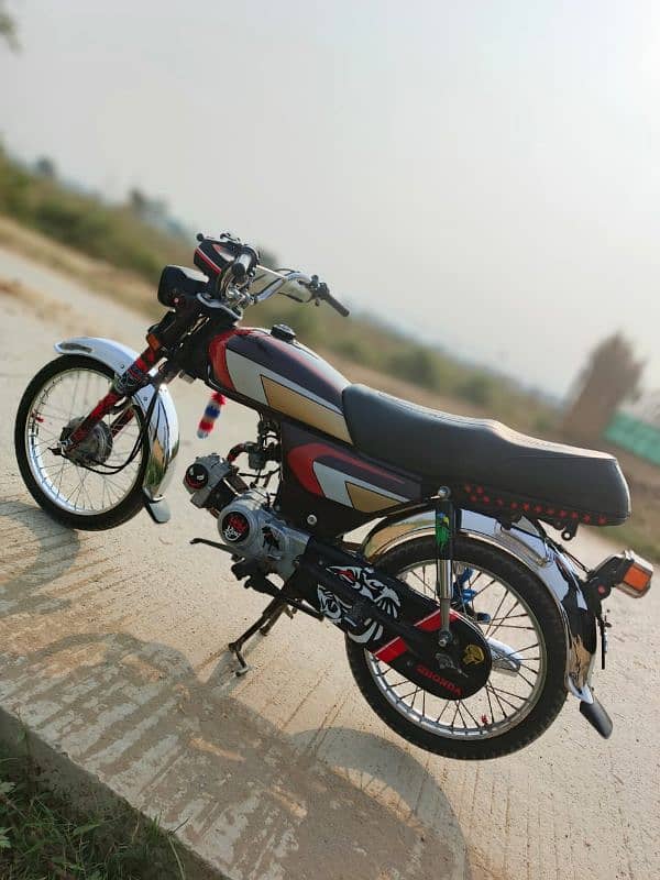 Honda CD70 1