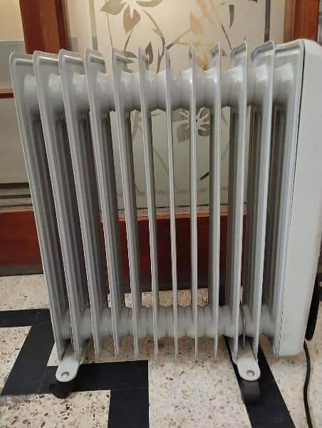 Delonghi electric oil heater 1