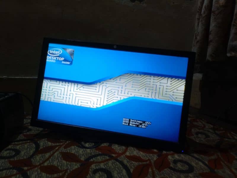 hp 27 inch 2k screen with stand 2