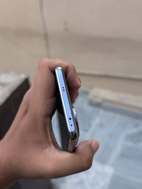 oppo reno 11 4