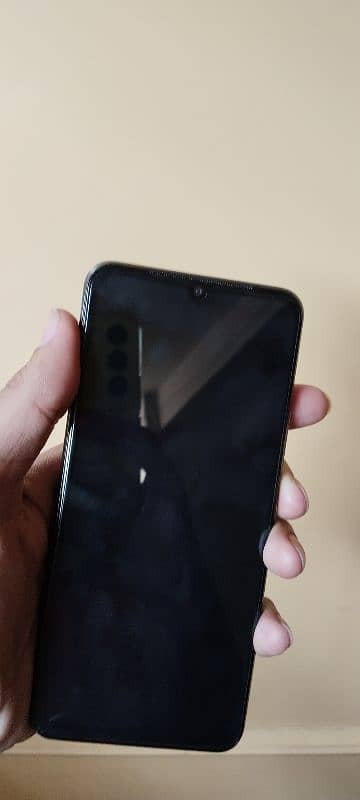 VIvo V20 4