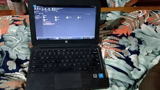 HP Chromebook 11 G4  4gb ram 16gb memory