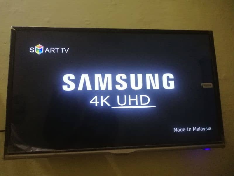 LED TV 32" Smart and Android. . . 1