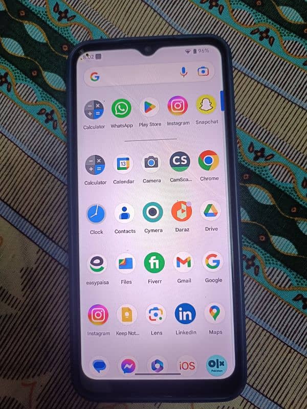 Realme 5 4/64gb for sale. Read ad first 1