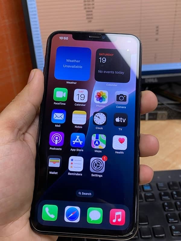 iphone 11 pro max 6