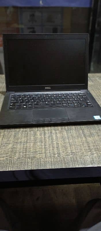 Dell latitude Core i7 7th Gen 16/256 SSD 3