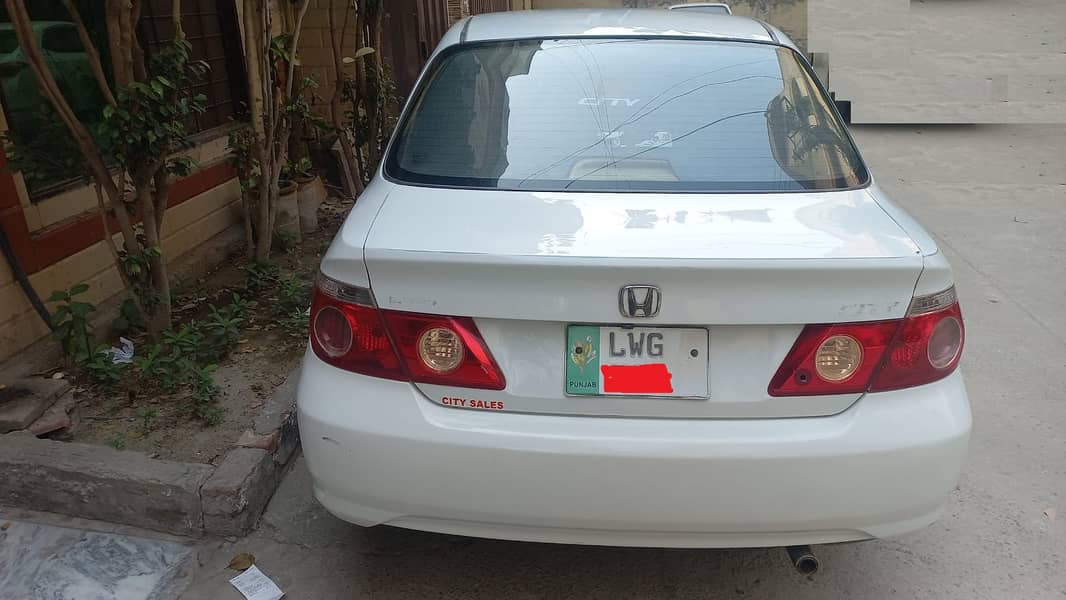 Honda City Automatic 2006 Only 2/3 Pieces Touch 9