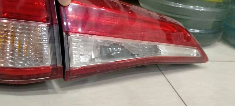 Yaris back light left side original 5