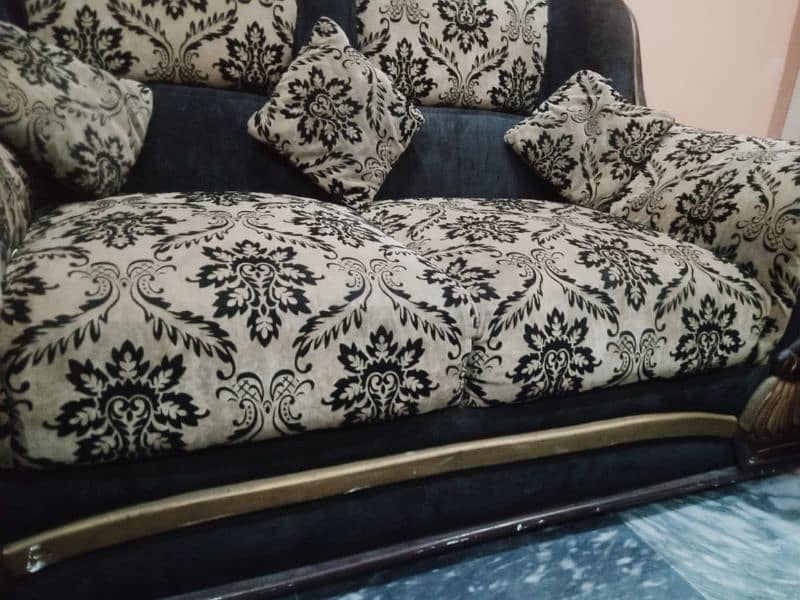 Sofa. set 17000 0