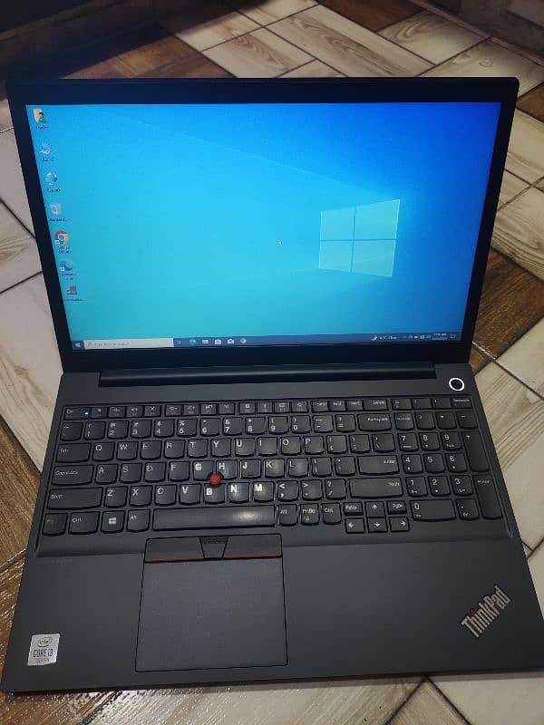 Lenovo E15 Cor i3 10gen 5