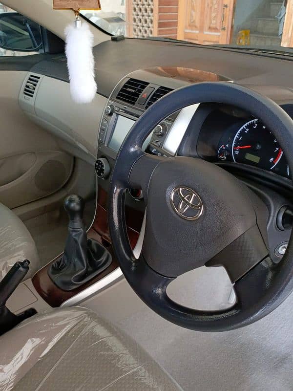 Toyota Corolla GLI limited edition 2014 4