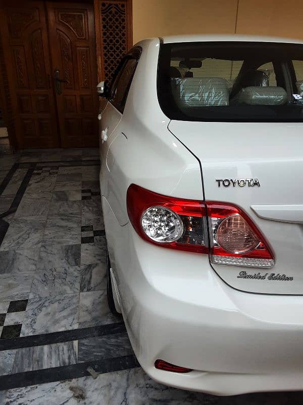 Toyota Corolla GLI limited edition 2014 11