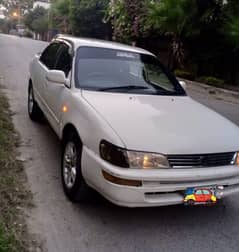 Toyota Corolla XE 2000