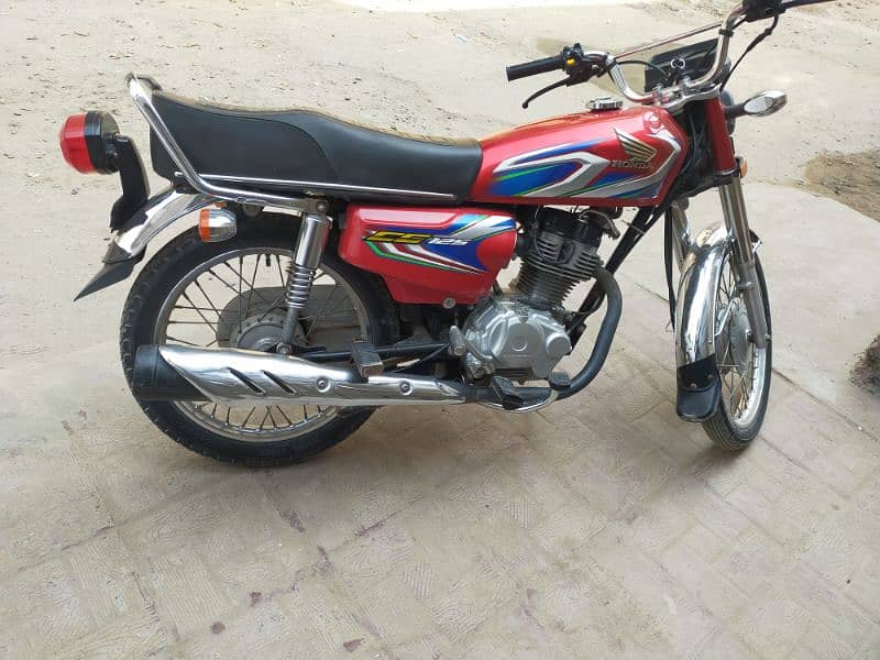 Honda cg125 2022 mofel 1