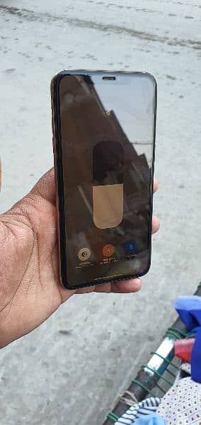 iphone xs max ( dual sim aproved ) urjent sell 5