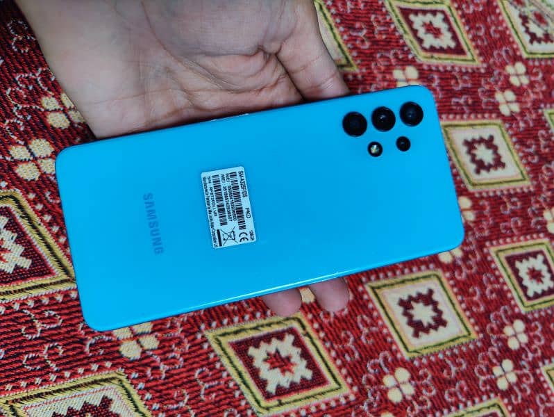 Samsung A32 with box Fresh Condition 10/10 No exchange 0