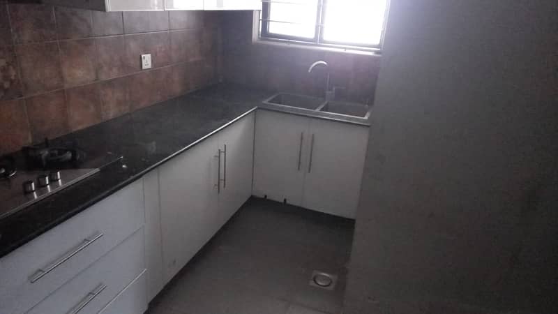 1 Kanal House For Sale 5