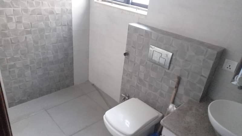 1 Kanal House For Sale 8