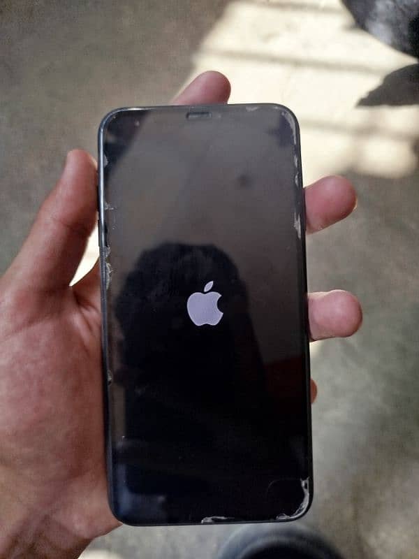 IPHONE XS MAX 1