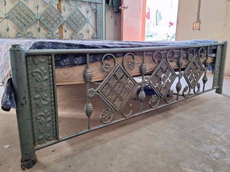 IRON BED FOR SALE 1