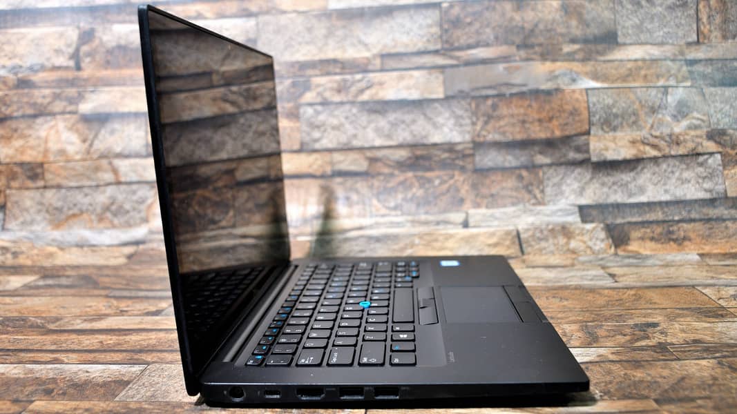 Laptop Dell Latitude 7480  Intel Core i7-7600U 2