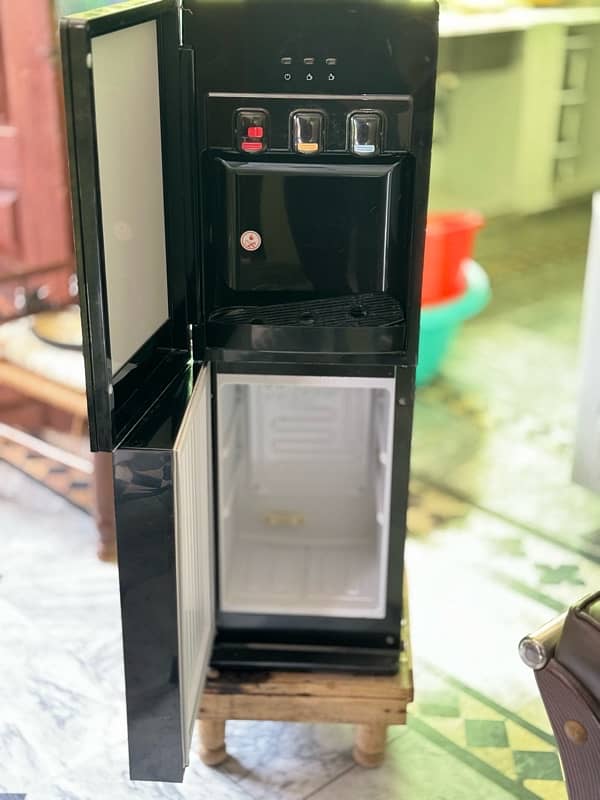 Water Dispenser Midea MWD-36B 3