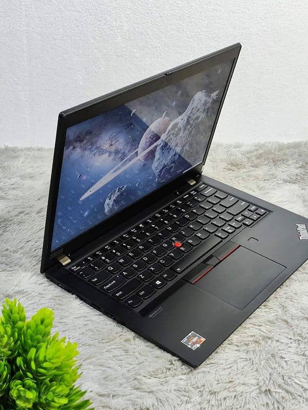 Lenovo Thinkpad L14 with 11th gen Ryzen 3 1