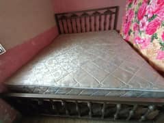 Queen Size Spring Mattress 78x66