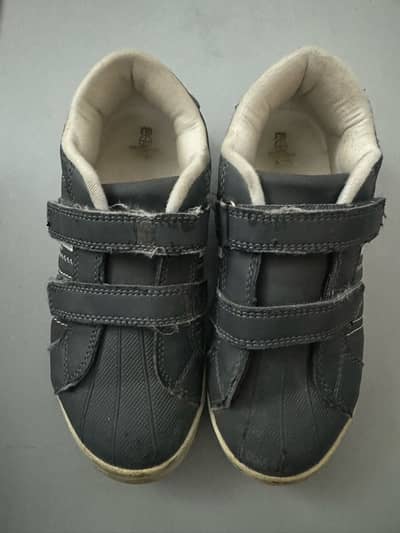 original Mothercare shoe size 33 (aged 9 or 10)