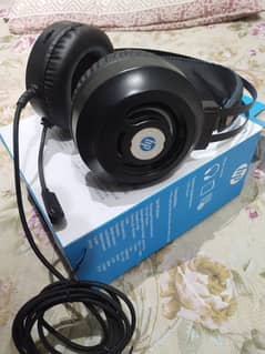 HP headphones