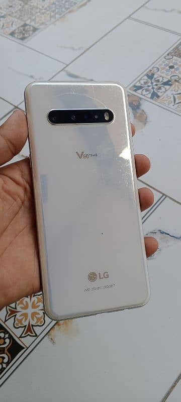 LGv60 1