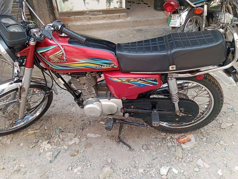 Honda 125 18 model 3