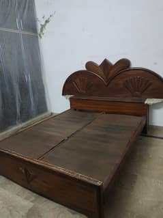 used wooden solid bed 0