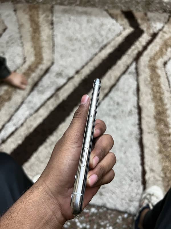 Iphone 11 Pro 256gb PTA Approved 3