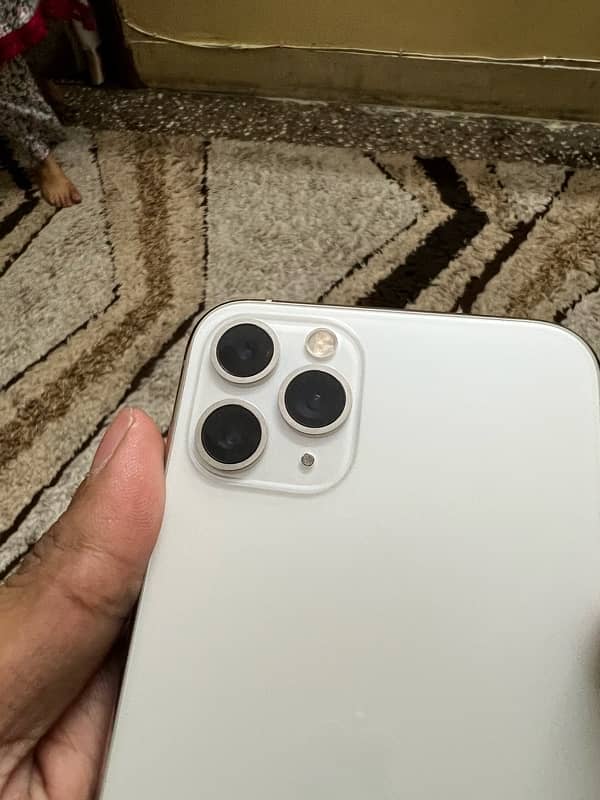 Iphone 11 Pro 256gb PTA Approved 4