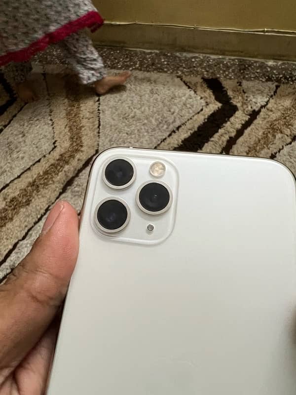 Iphone 11 Pro 256gb PTA Approved 5